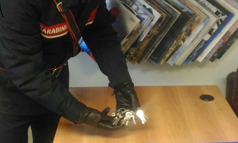 Matera, contrasto ai furti: denunciati tre pregiudicati con chiavi modificate