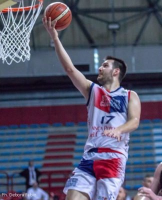 Olimpia Matera ingaggia Enzo Cena, ala grande con l’attitudine per la promozione